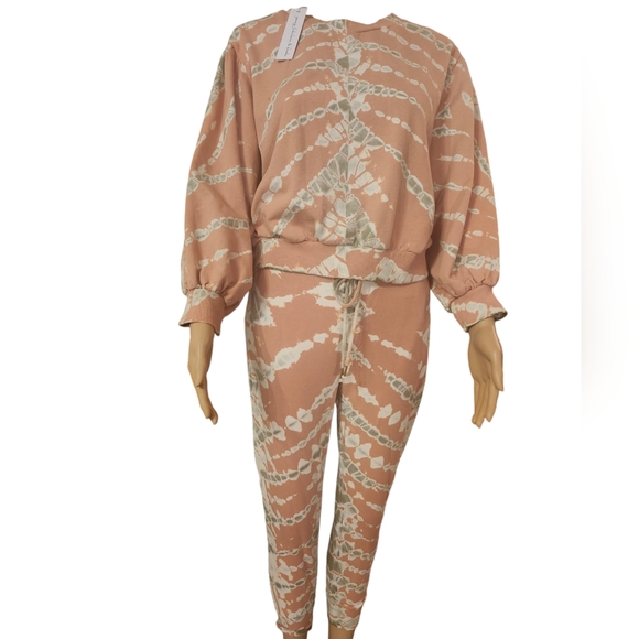 🌸Young fabulous and broke set NWT size s /xs - Picture 1 of 7